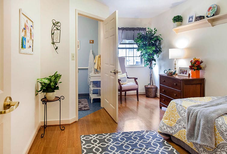 Charter Senior Living of Annapolis Bedroom